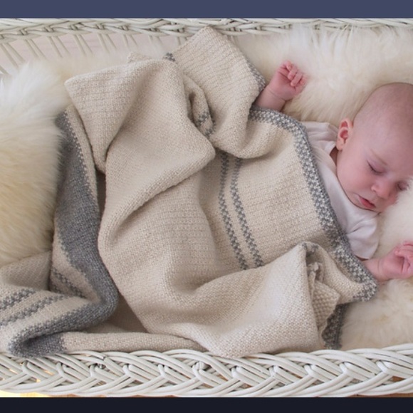 8-skeins, Rowan Baby Cashsoft Merino Yarn #102 Cream, NWTags @, all same dye lot - Picture 13 of 15